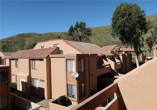 $339,000 | 1440 West Edgehill Road, Unit 14, San Bernardino, CA 92405