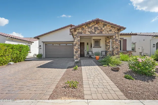 $782,500 | 4871 North 205th Glen, Buckeye, AZ 85396