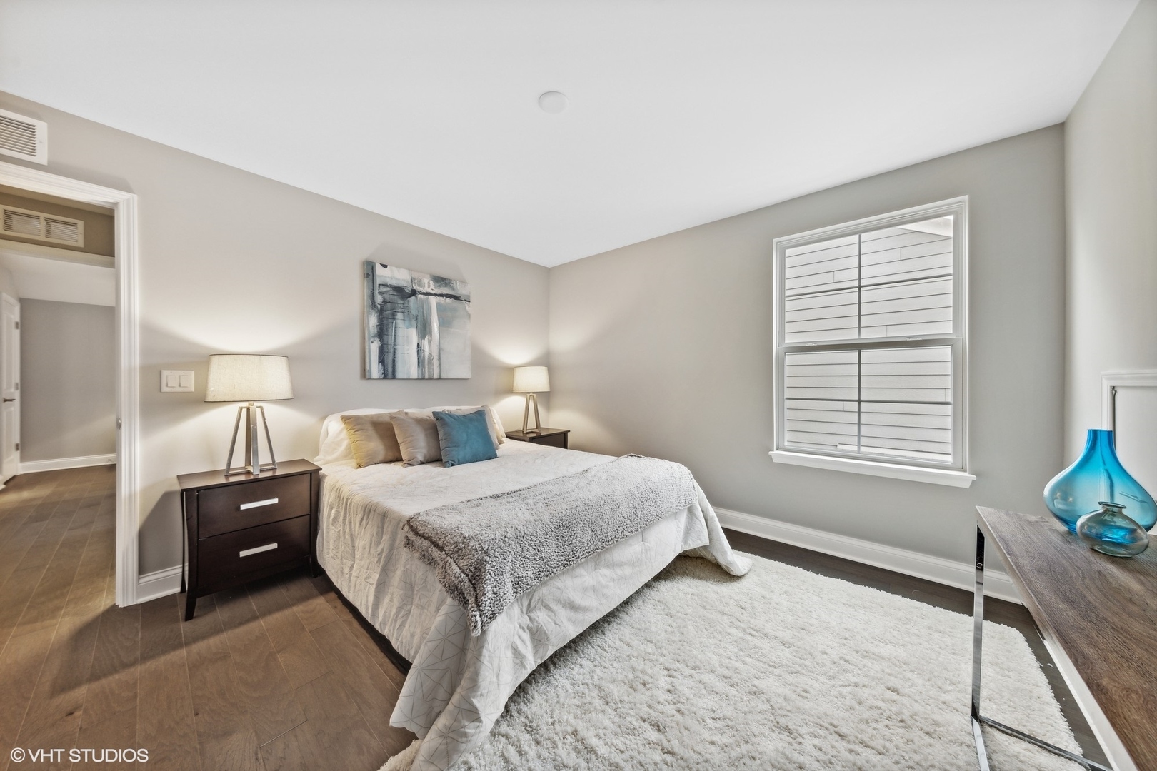 310 Arabian Circle Willowbrook, IL 60527 - Photo 25 of 36 a bedroom with a bed and a window