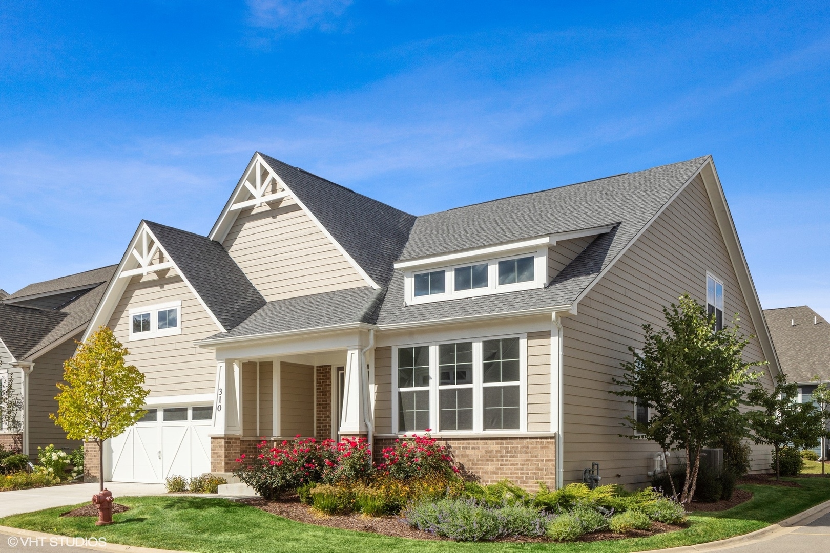310 Arabian Circle Willowbrook, IL 60527 - Photo 3 of 36 a view of house with yard
