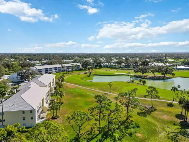 $225,000 | 433 Cerromar Lane, Unit 440, Venice, FL 34293