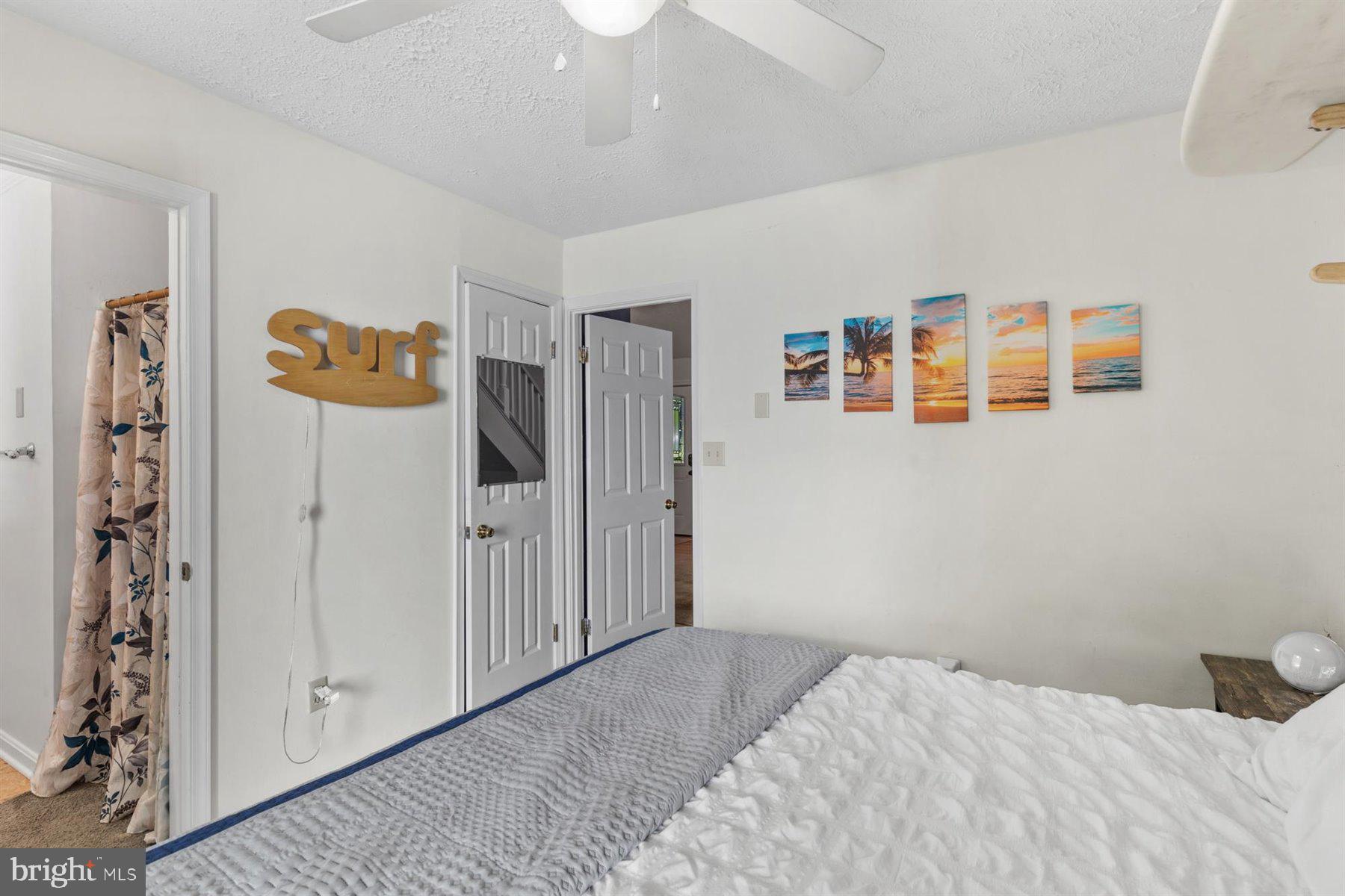 90 Windjammer Road Berlin, MD 21811 - Photo 15 of 32 Primary Bedroom w/ Private Bathroom