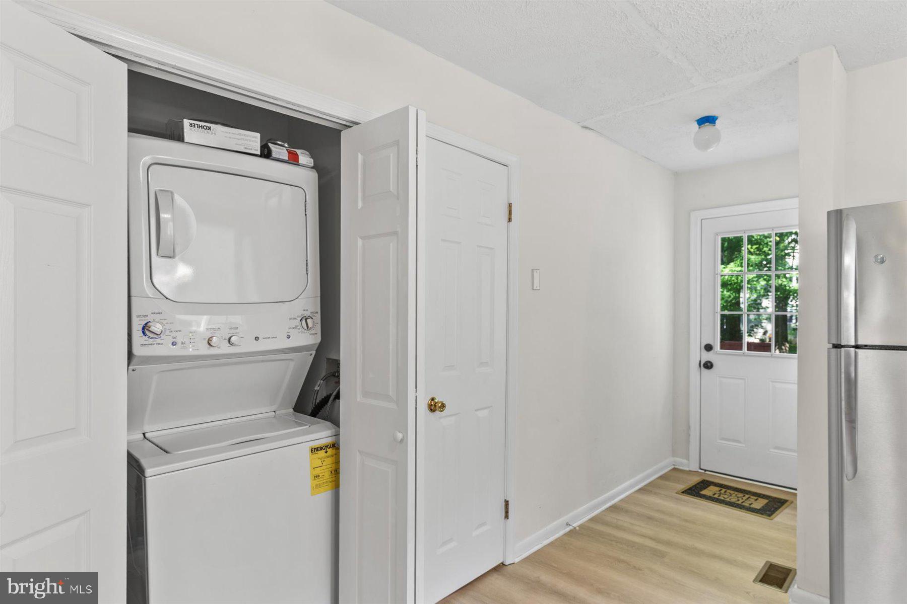 90 Windjammer Road Berlin, MD 21811 - Photo 24 of 32 Laundry room with stackable 1st floor