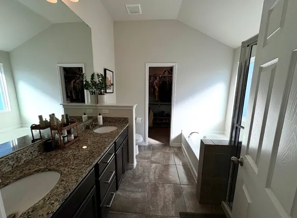 $2,200 | 7509 Loyd Neal Drive, Corpus Christi, TX 78414