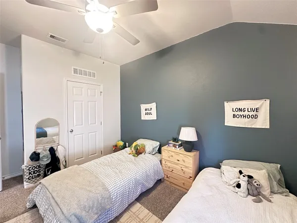 $2,200 | 7509 Loyd Neal Drive, Corpus Christi, TX 78414