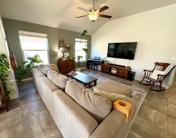 $2,200 | 7509 Loyd Neal Drive, Corpus Christi, TX 78414