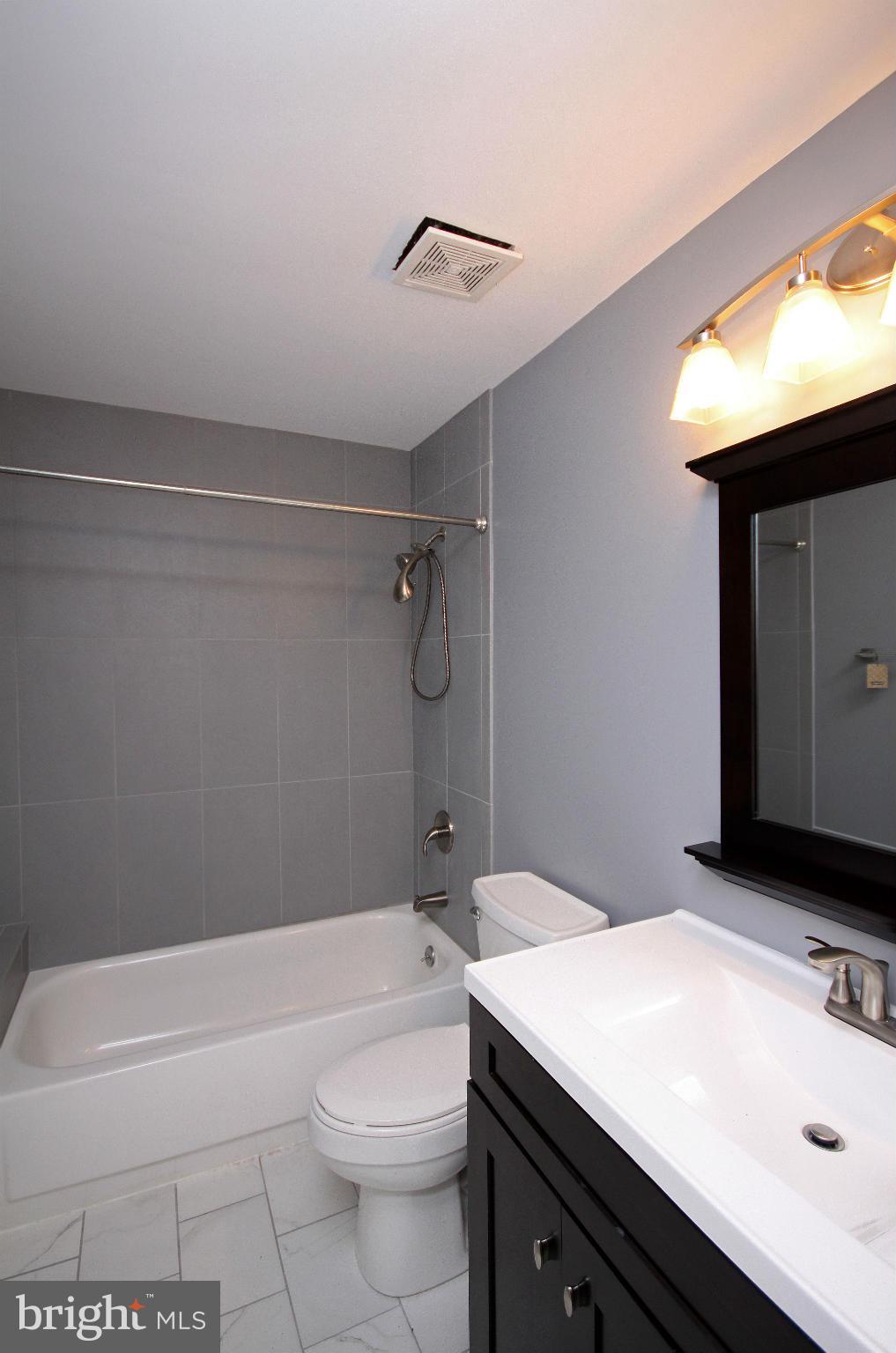9437 Kilimanjaro Road Columbia, MD 21045 - Photo 23 of 30 Bath