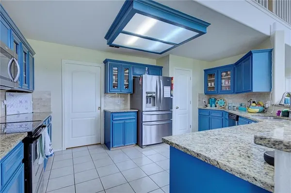 $2,795 | 14126 River Rock Drive, Corpus Christi, TX 78410