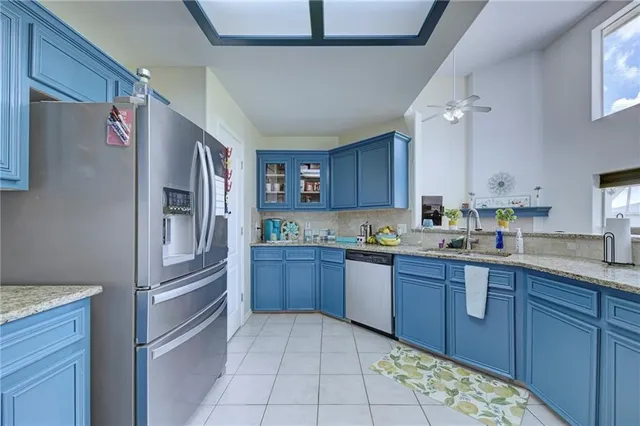 $2,795 | 14126 River Rock Drive, Corpus Christi, TX 78410