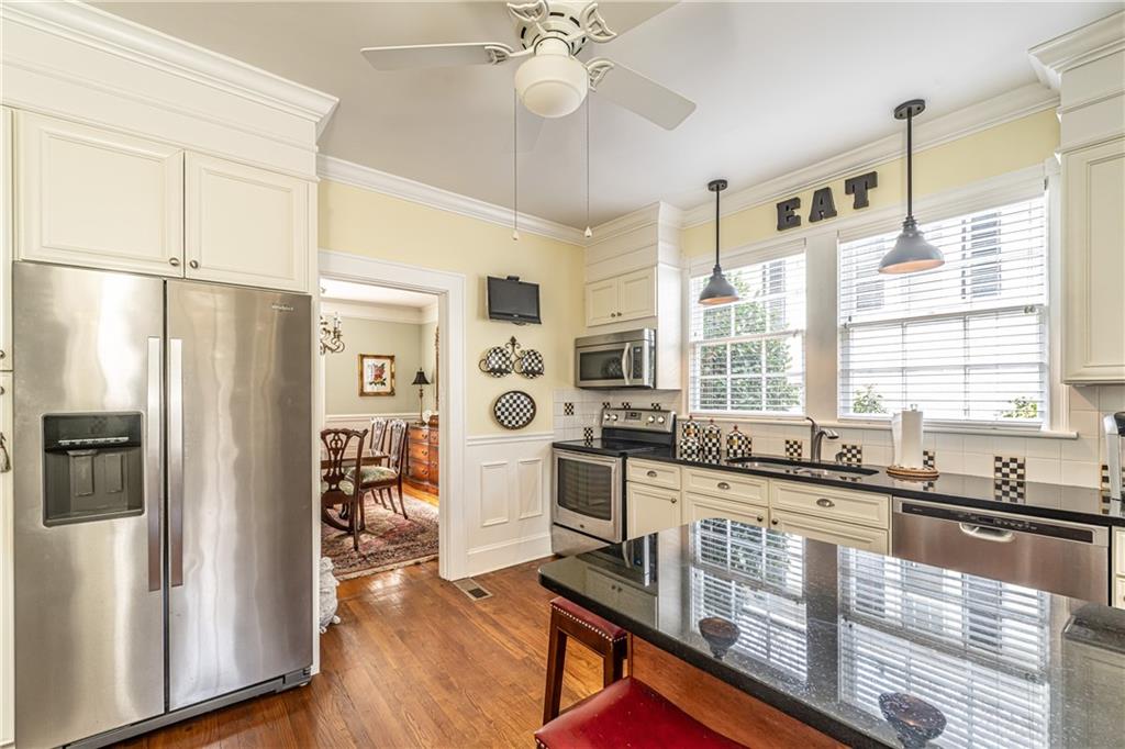 307 East 11th Street Southeast Rome, GA 30161 - Photo 17 of 28