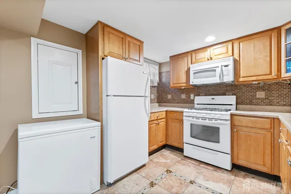 $660,000 | 50 Cindy Street, Old Bridge, NJ 08857
