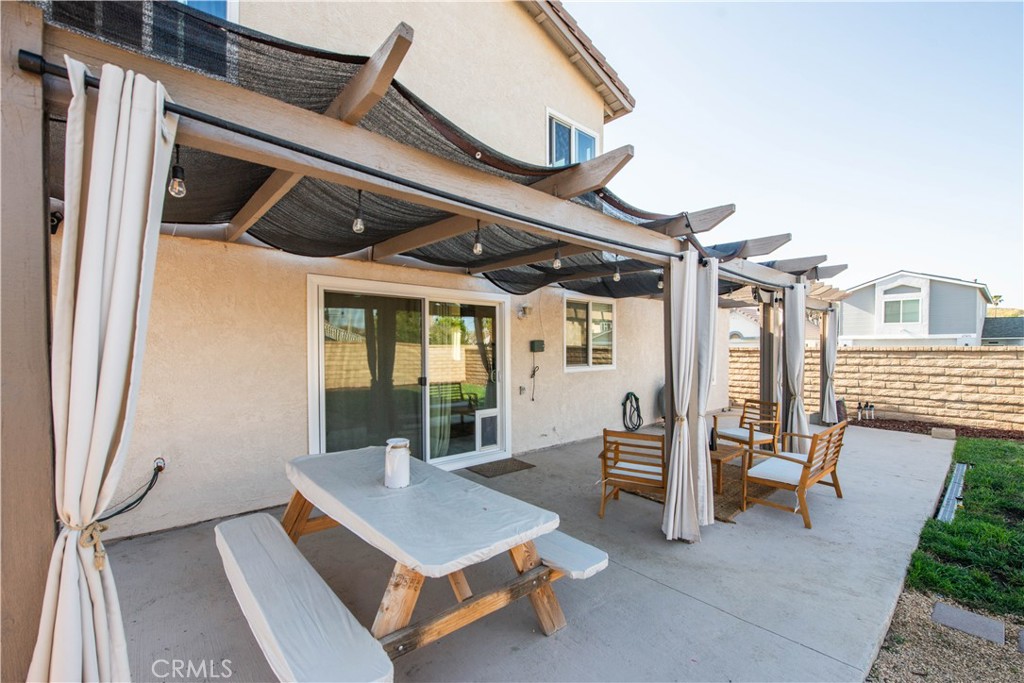 29130 Highplains Court Castaic, CA 91384 - Photo 31 of 37