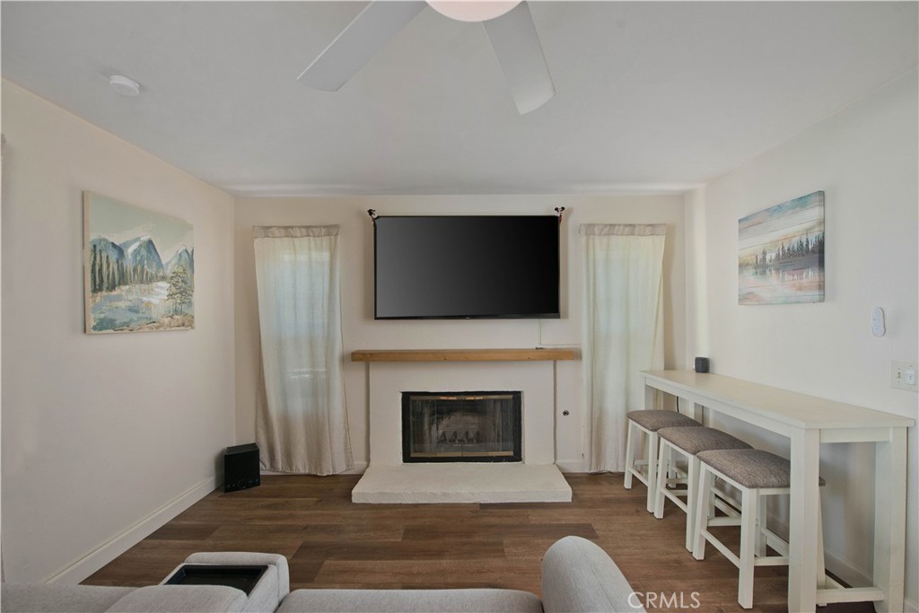 29130 Highplains Court Castaic, CA 91384 - Photo 9 of 37