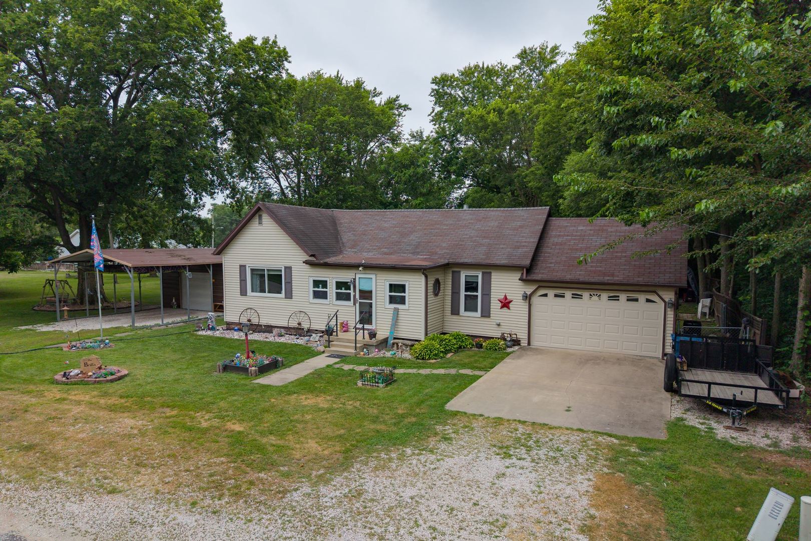 504 North 4th Street Cornell, IL 61319 - Photo 2 of 44 Gallery Image 2