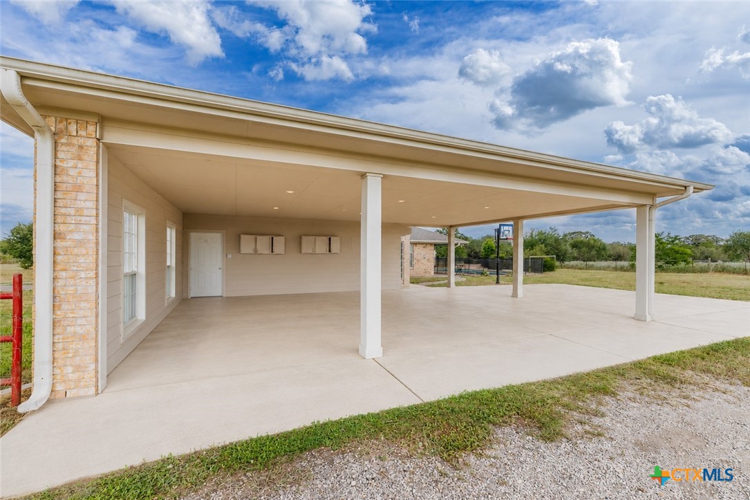 1506 Harwood Road Luling, TX 78648 - Photo 34 of 36