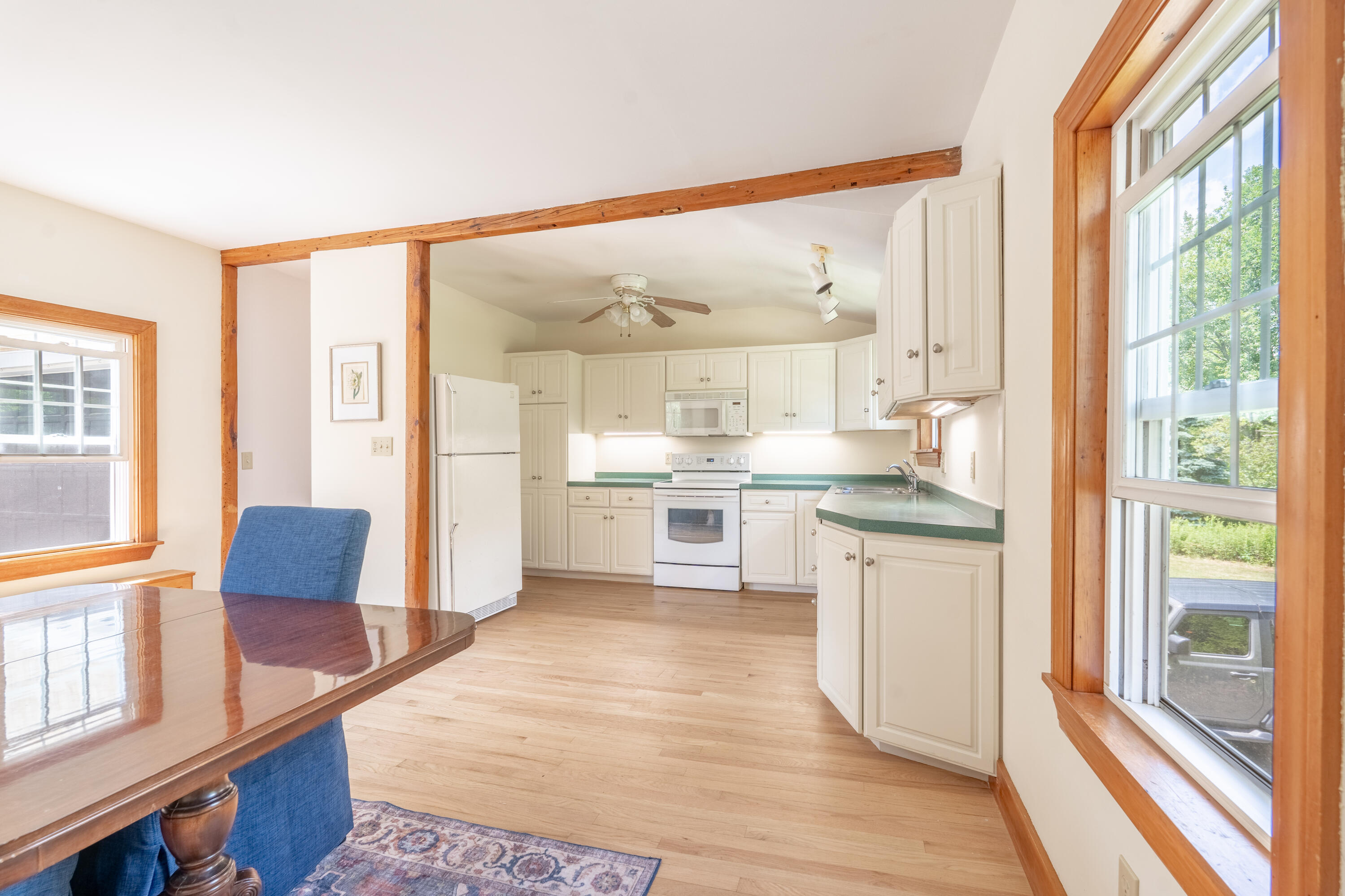 9 Sea Road East Kennebunk, ME 04043 - Photo 8 of 26 DSC06227-HDR