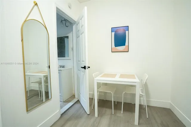 $4,288,000 | 444 Ponce De Leon Boulevard, Coral Gables, FL 33134