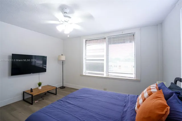 $4,288,000 | 444 Ponce De Leon Boulevard, Coral Gables, FL 33134