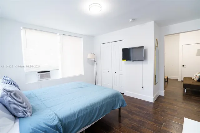 $4,288,000 | 444 Ponce De Leon Boulevard, Coral Gables, FL 33134