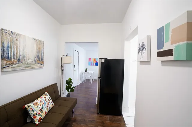 $4,288,000 | 444 Ponce De Leon Boulevard, Coral Gables, FL 33134