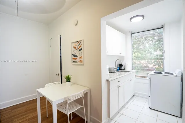 $4,288,000 | 444 Ponce De Leon Boulevard, Coral Gables, FL 33134