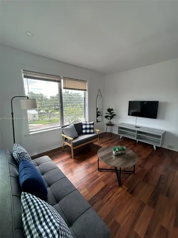 $4,288,000 | 444 Ponce De Leon Boulevard, Coral Gables, FL 33134