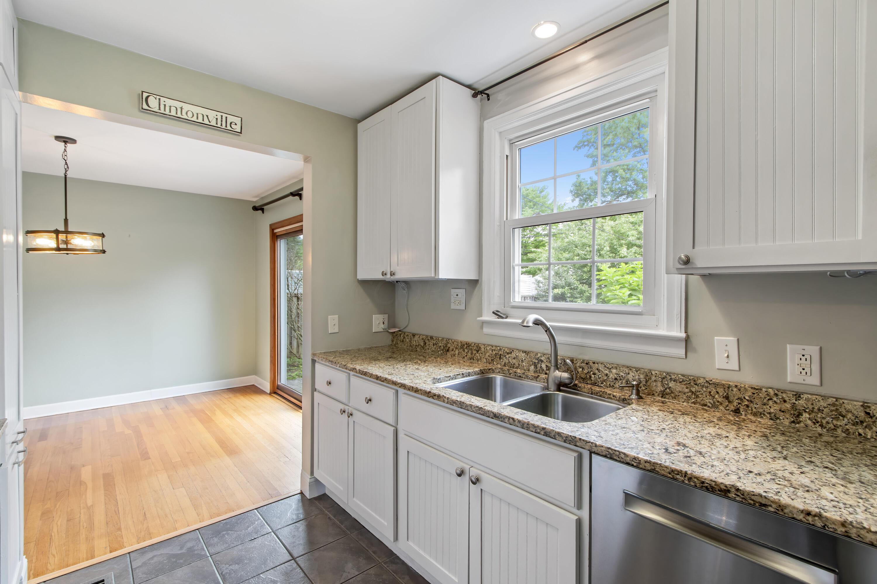 540 Fallis Road Columbus, OH 43214 - Photo 13 of 28 540 Fallis Road-14.jpg-FULL