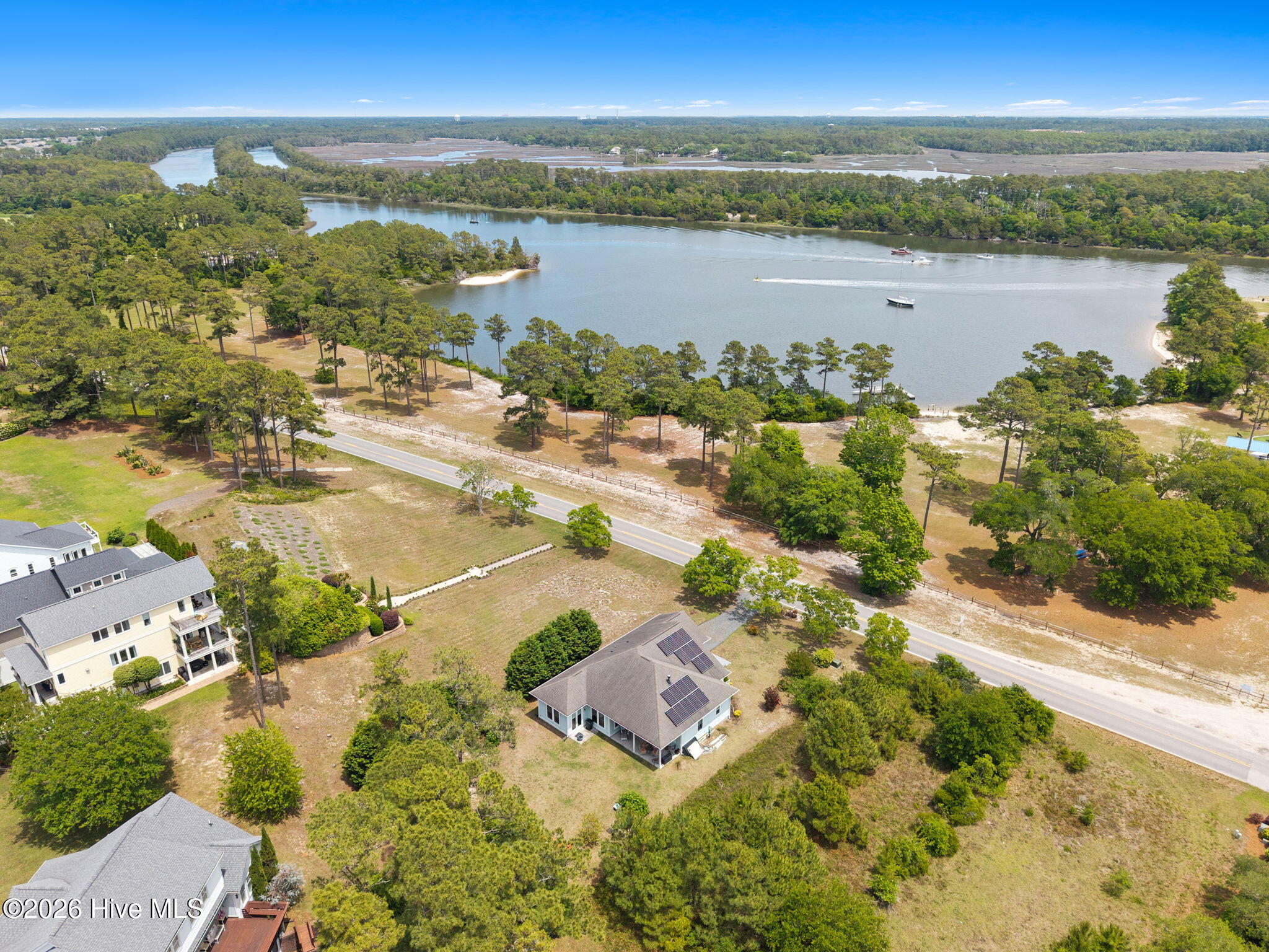4769 Fish Factory Road Southeast Southport, NC 28461 - Photo 41 of 52 43-web-or-mls-CAMMediaLLC.com (39 of 44)