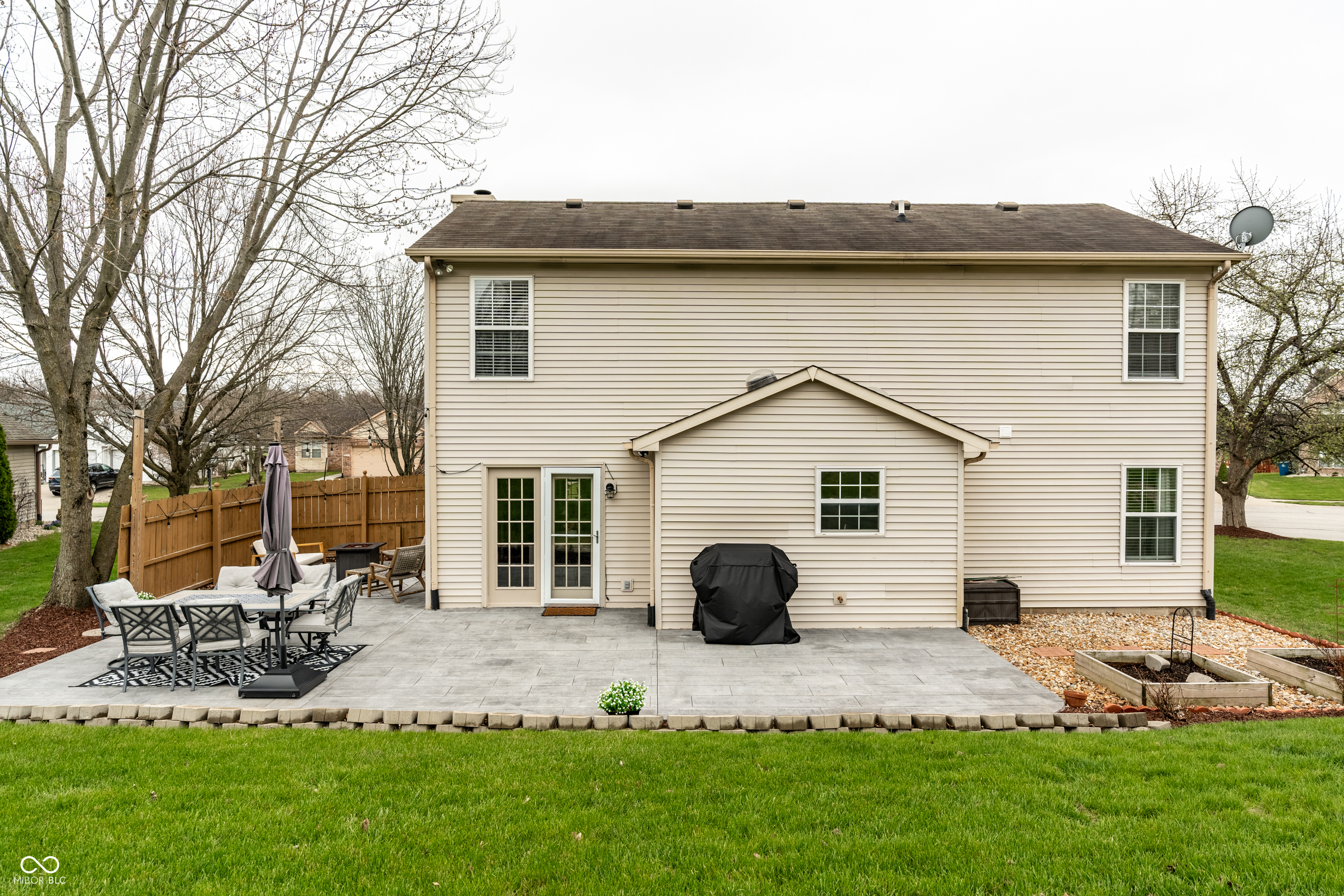 9660 Overcrest Drive Fishers, IN 46037 - Photo 6 of 40