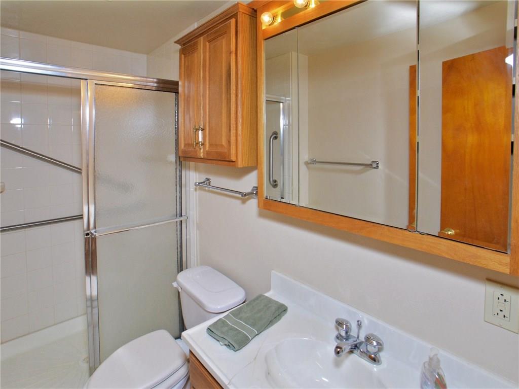 304 Lougeay Road Pittsburgh, PA 15235 - Photo 20 of 24 Gallery Image 20