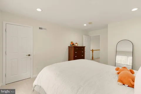 $985,000 | 8155 Douglas Fir Drive, Lorton, VA 22079