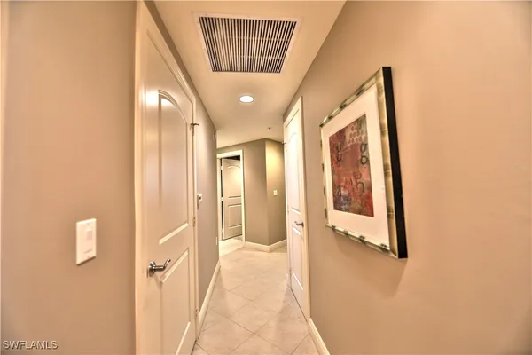 $6,500 | 2090 West First Street, Unit 1105, Fort Myers, FL 33901