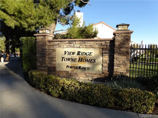 $625,000 | 19140 Lahey Street, Unit 4, Porter Ranch, CA 91326