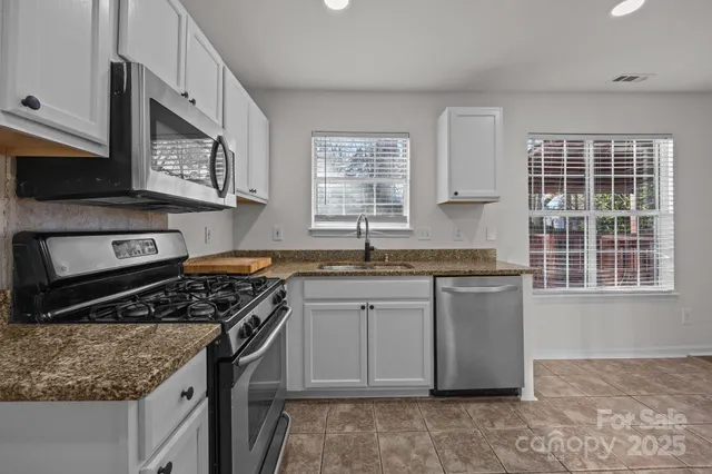 $329,900 | 1561 Forest Glen Lane, Kannapolis, NC 28081