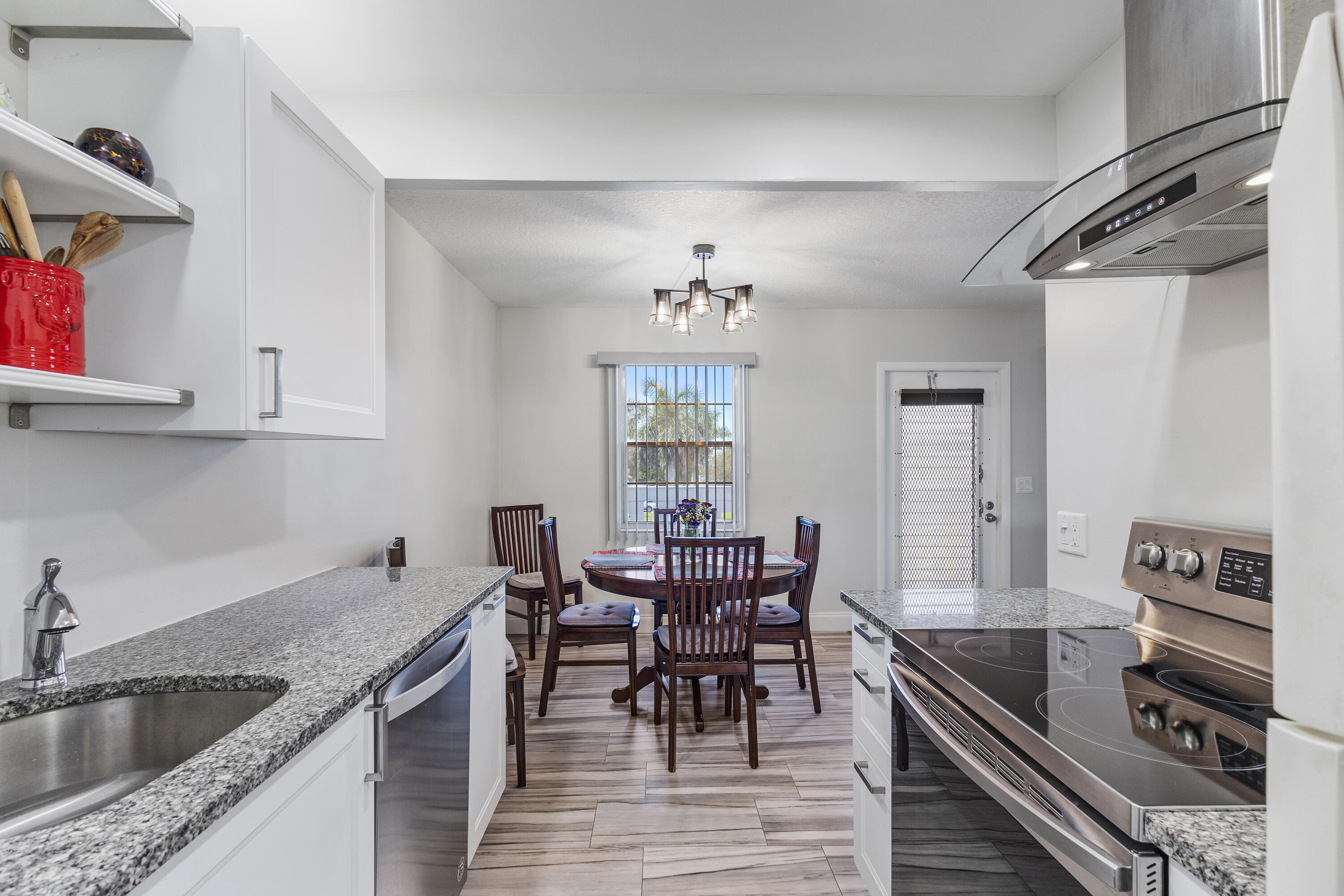 3013 Exeter Boca Raton, FL 33434 - Photo 5 of 18 IMG_2352