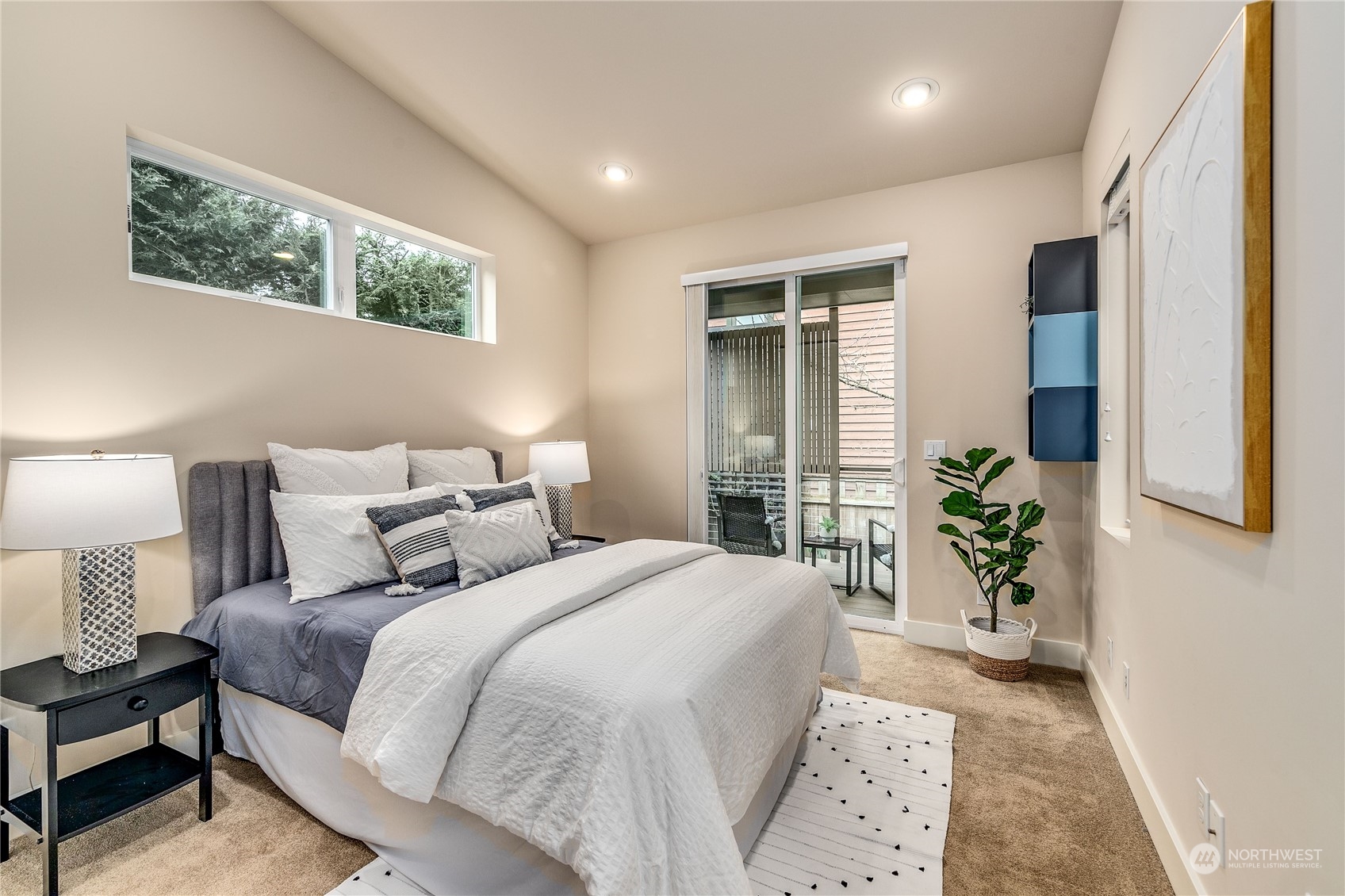 655 Wintersweet Road Northeast Bainbridge Island, WA 98110 - Photo 14 of 36 Gallery Image 14