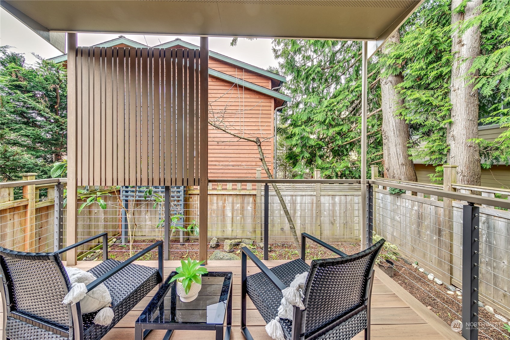 655 Wintersweet Road Northeast Bainbridge Island, WA 98110 - Photo 17 of 36 Gallery Image 17