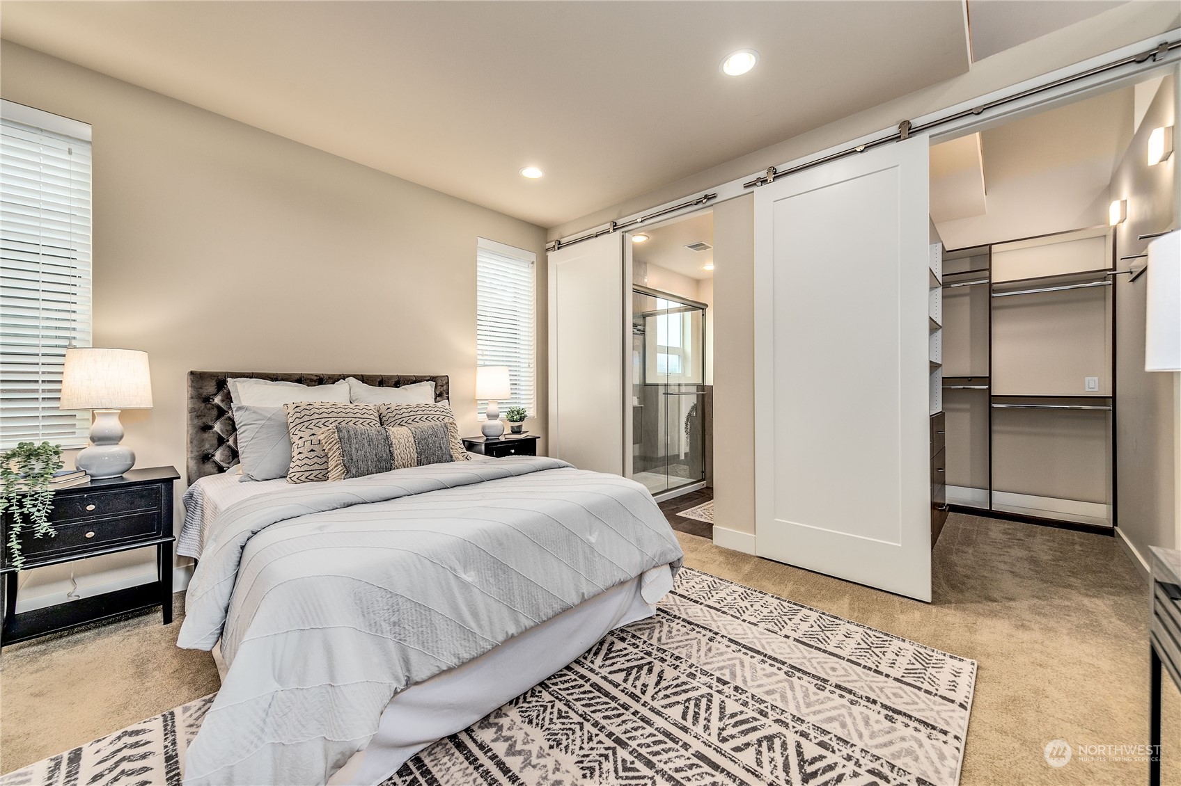 655 Wintersweet Road Northeast Bainbridge Island, WA 98110 - Photo 21 of 36 Gallery Image 21