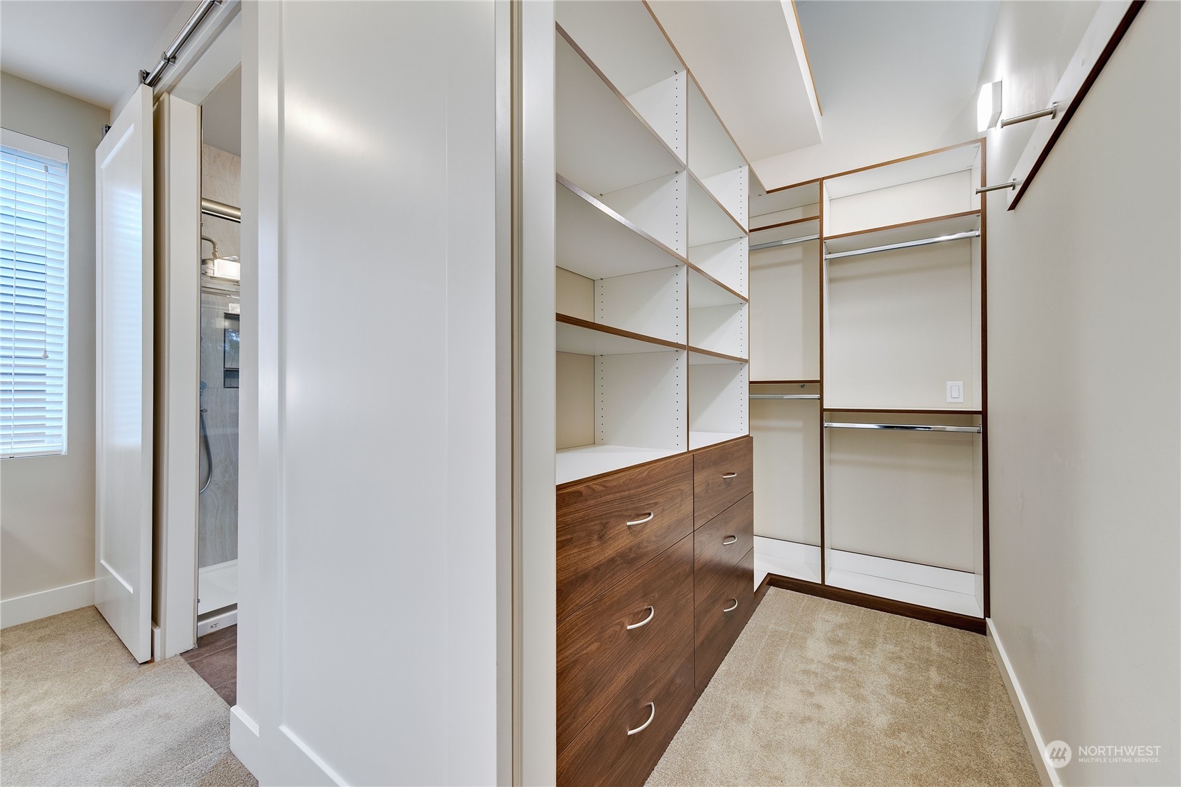 655 Wintersweet Road Northeast Bainbridge Island, WA 98110 - Photo 26 of 36 Gallery Image 26
