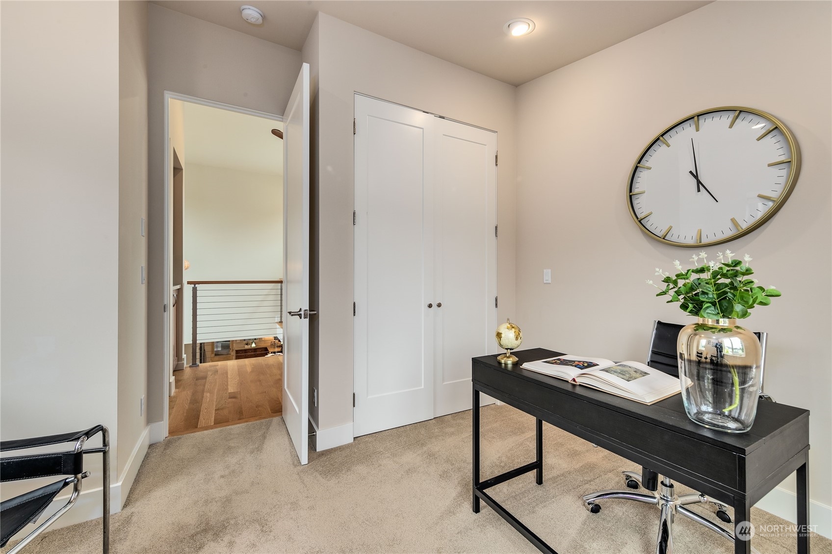 655 Wintersweet Road Northeast Bainbridge Island, WA 98110 - Photo 30 of 36 Gallery Image 30