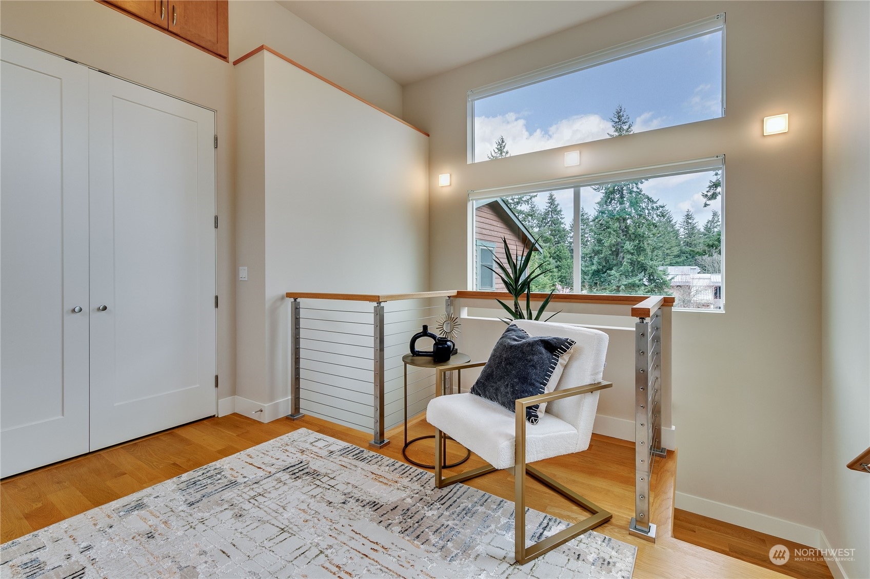 655 Wintersweet Road Northeast Bainbridge Island, WA 98110 - Photo 32 of 36 Gallery Image 32