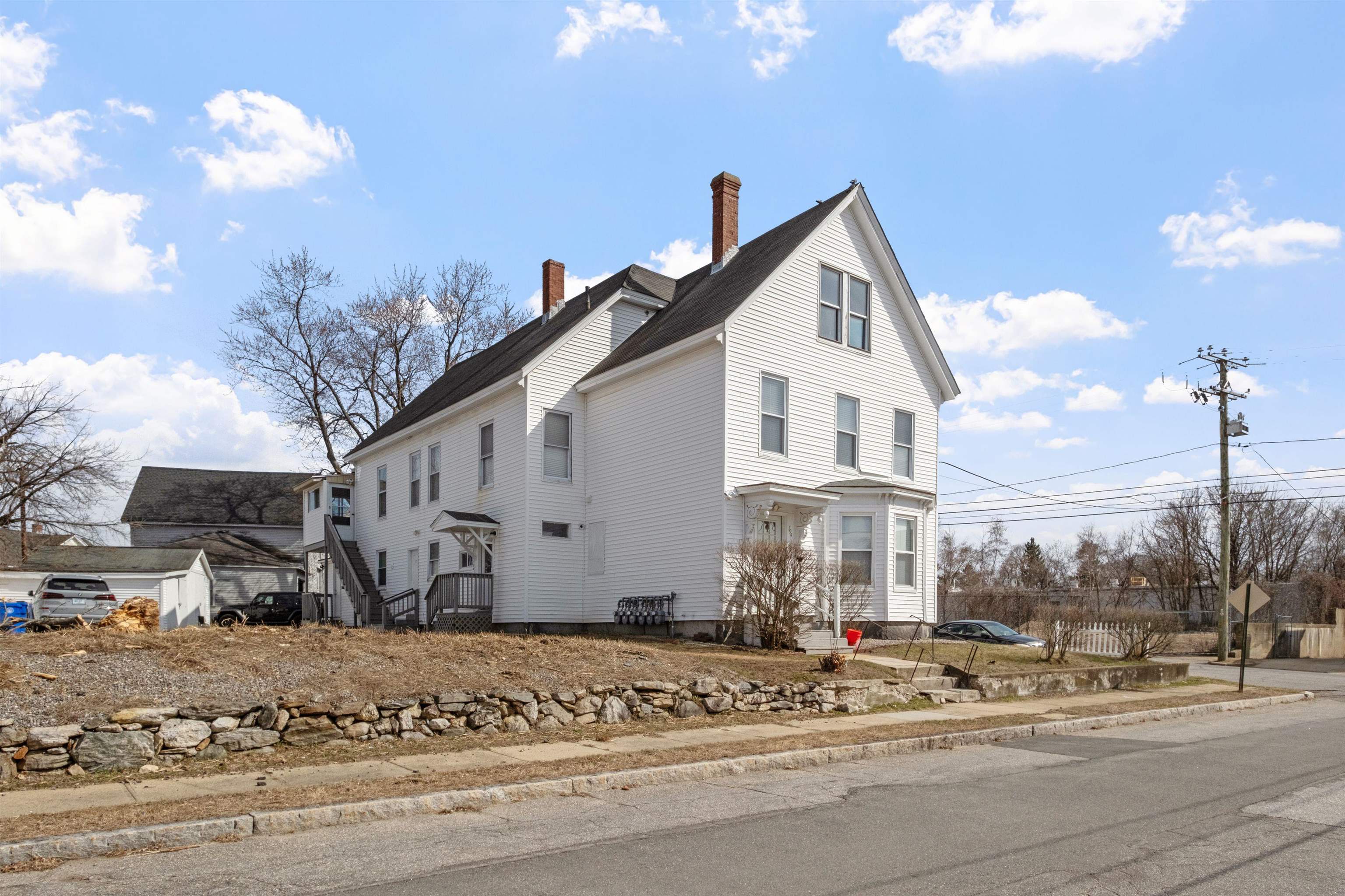 792 Grove Street, Unit 2 Manchester, NH 03103 - Photo 22 of 25