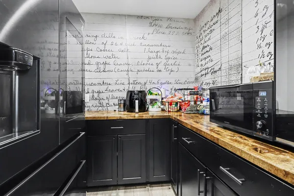 $665,000 | 15068 Mohney Lake Road, Three Rivers, MI 49093