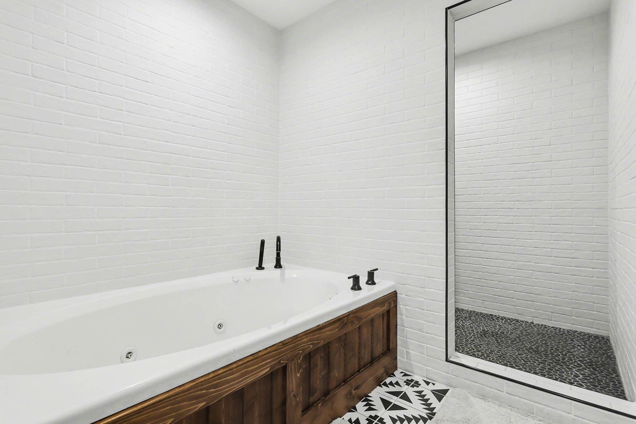 15068 Mohney Lake Road Three Rivers, MI 49093 - Photo 16 of 29 013_file_6092