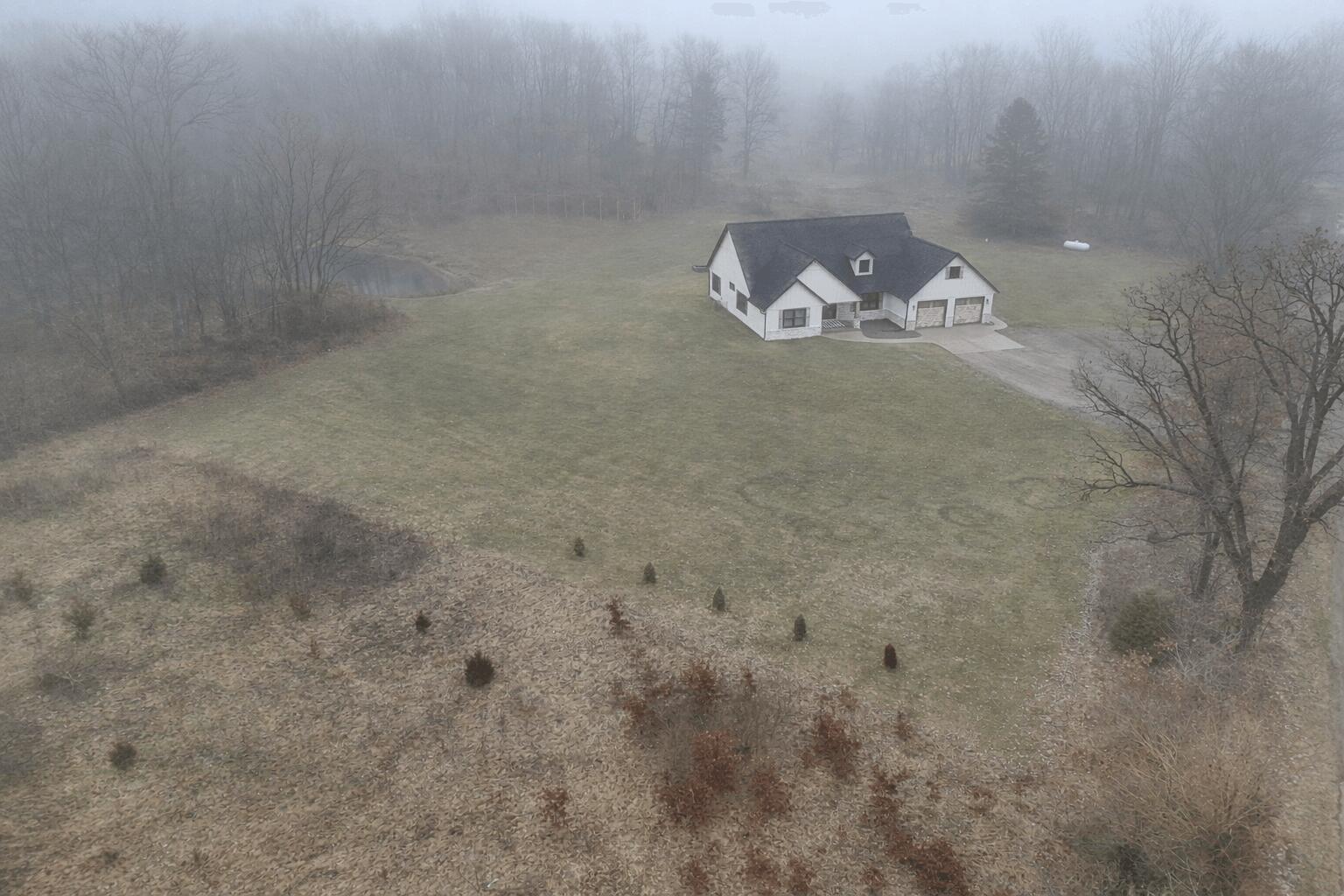 15068 Mohney Lake Road Three Rivers, MI 49093 - Photo 3 of 29 _2026_08_55_07_am