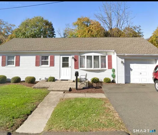 $380,000 | 13 Hillside Street, Danbury, CT 06810