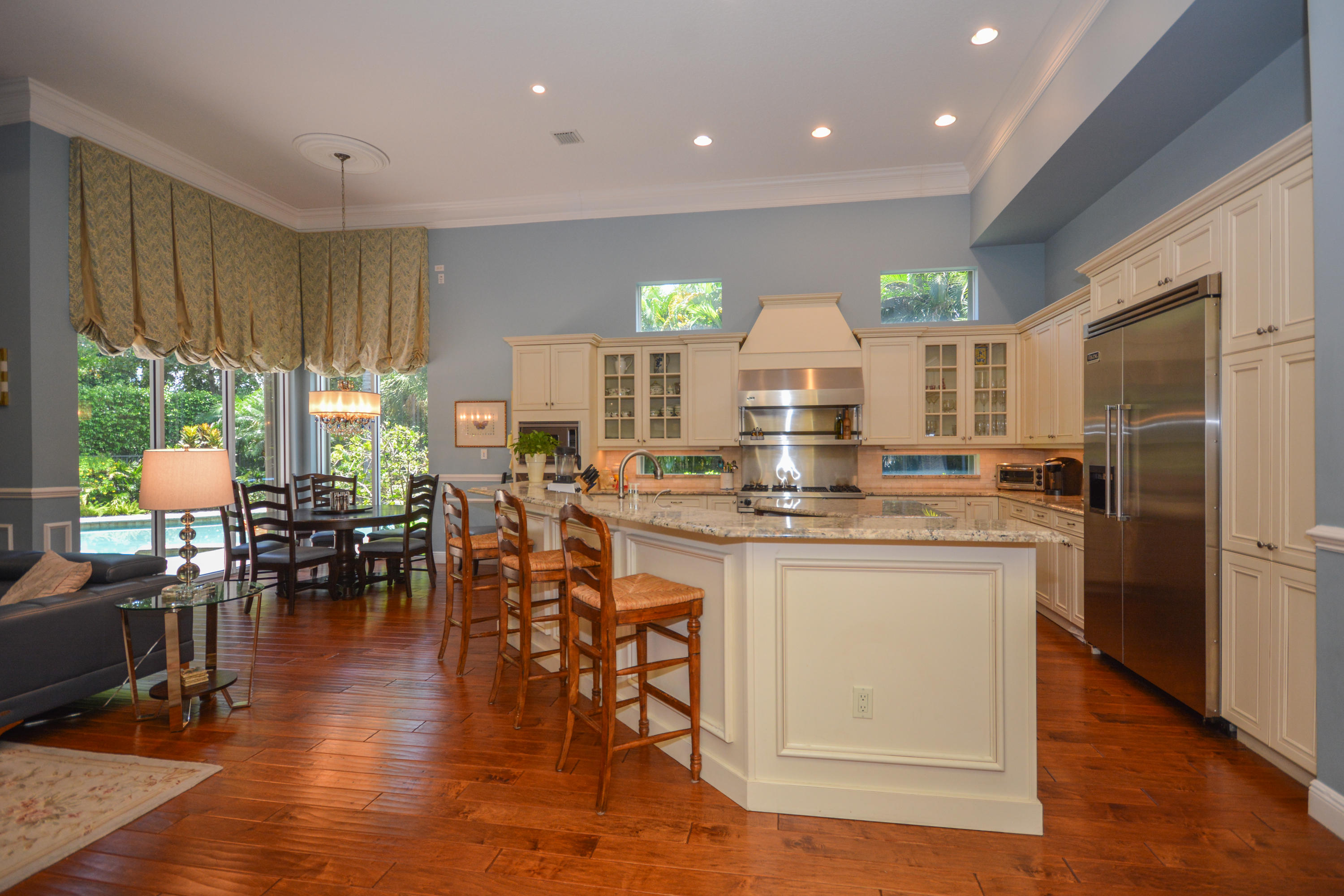 17906 Lake Azure Way Boca Raton, FL 33496 - Photo 8 of 52 9
