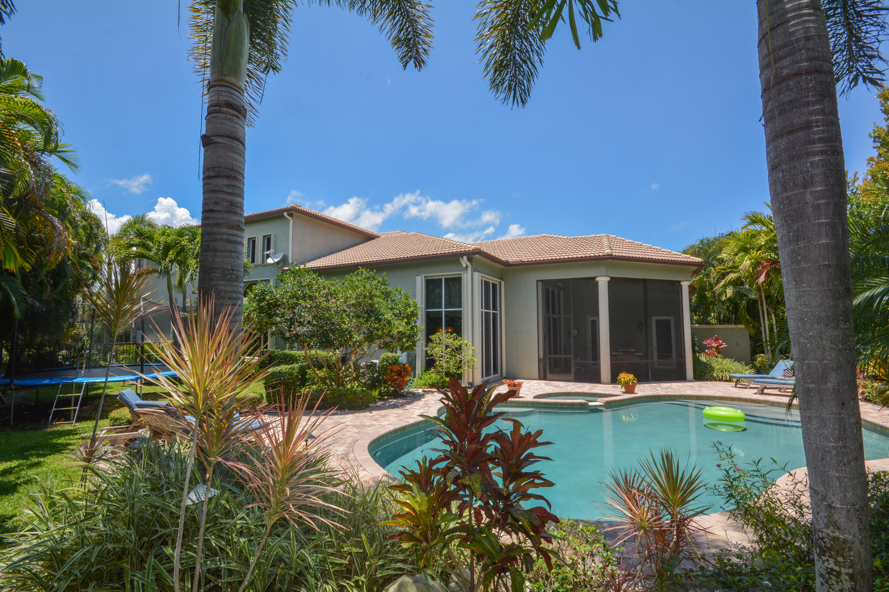 17906 Lake Azure Way Boca Raton, FL 33496 - Photo 10 of 52 12