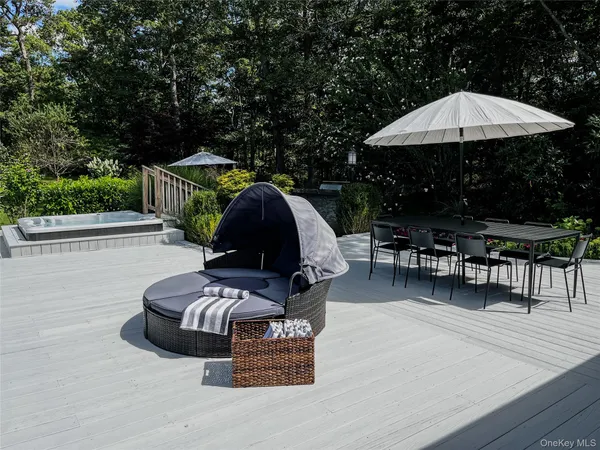 $1,550,000 | 220 Pleasure Drive, Flanders, NY 11901