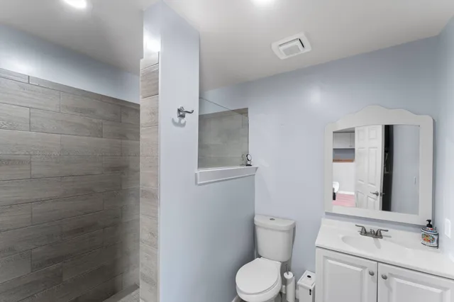 $950,000 | 16119 Cypress Rosehill Road, Cypress, TX 77429